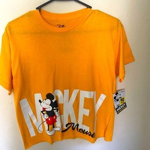 AUTHENTIC DISNEY KIDS / YOUNG ADULTS SHIRT SIZE SMALL